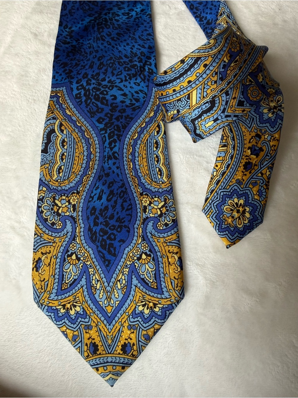 Vintage Versace Royal Blue and Gold Paisley Silk Tie 100%Silk Made in Italy